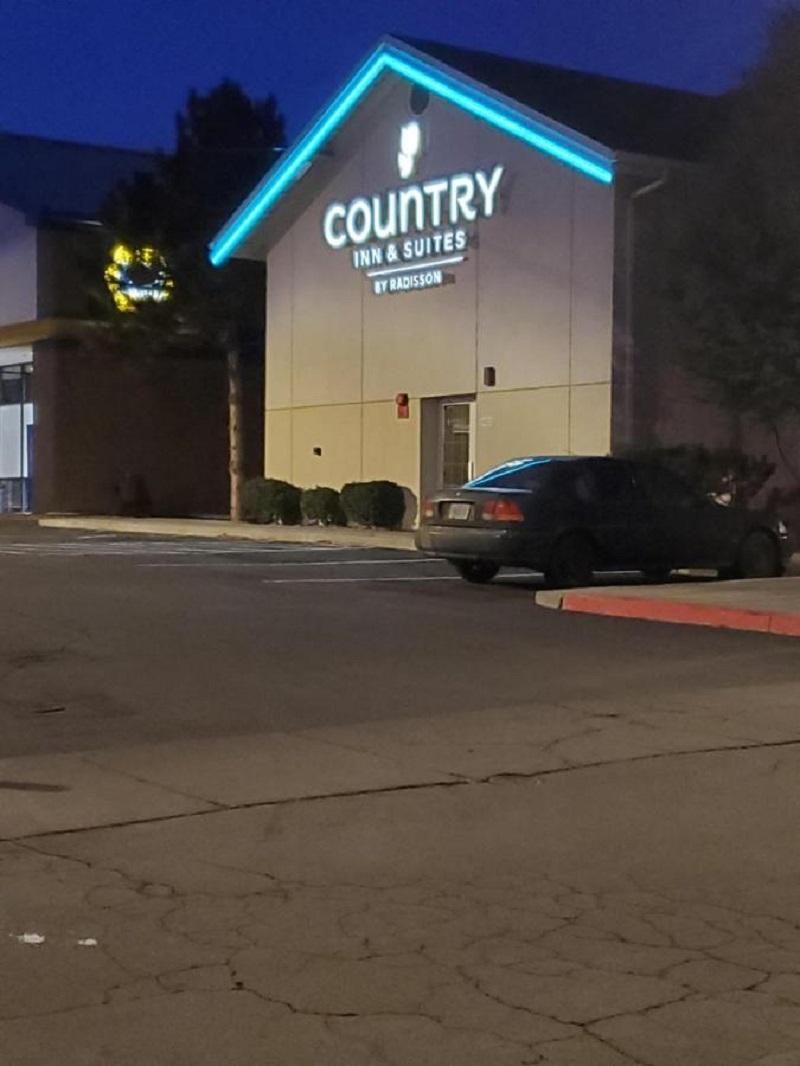 Country Inn & Suites By Radisson, Bend, Or Eksteriør billede